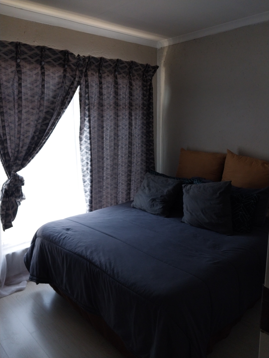 2 Bedroom Property for Sale in Baillie Park North West